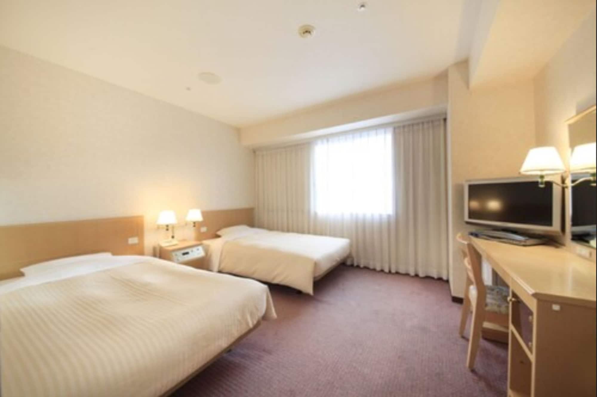 Kofu Washington Hotel Plaza Екстер'єр фото