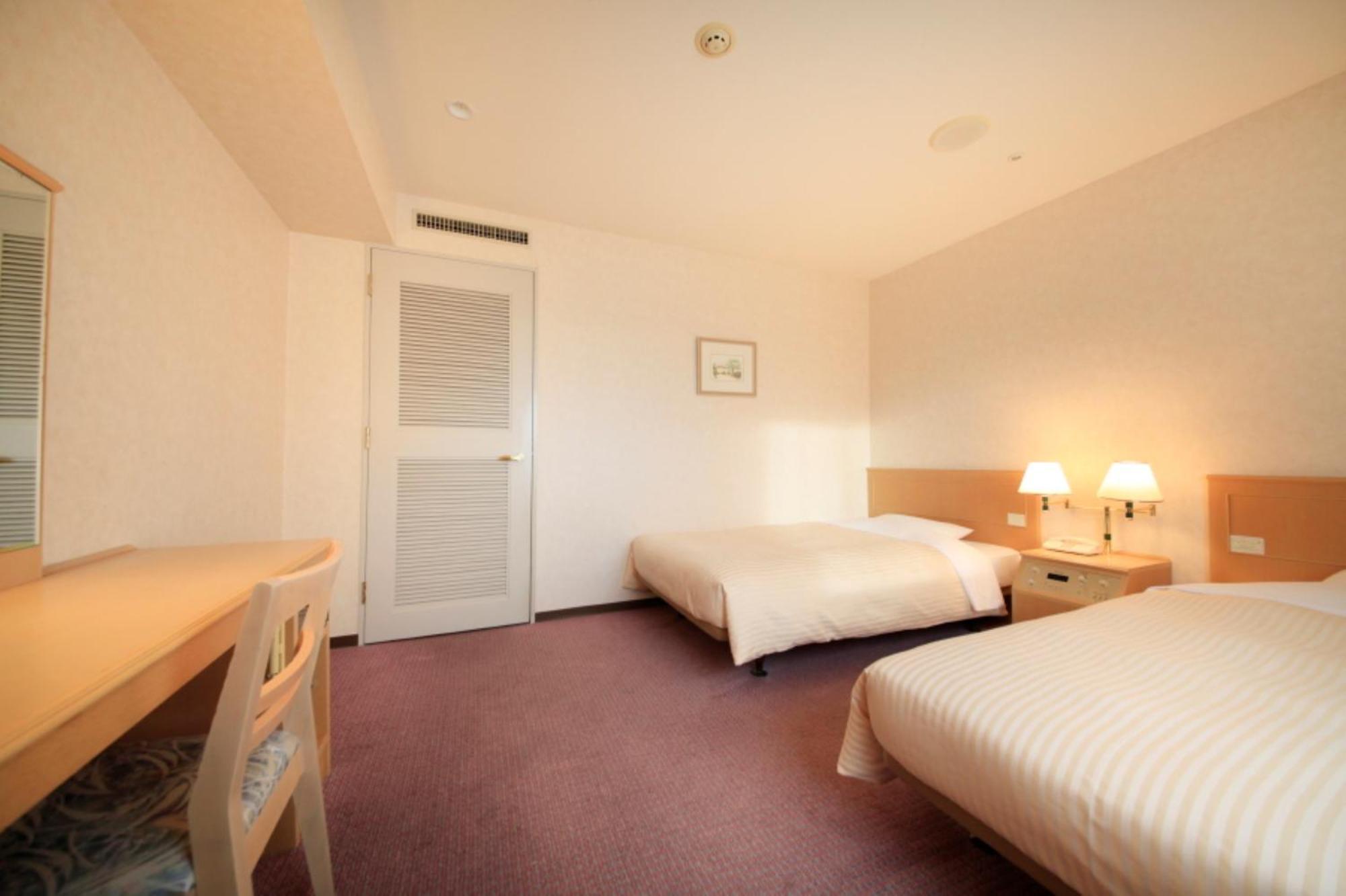 Kofu Washington Hotel Plaza Екстер'єр фото