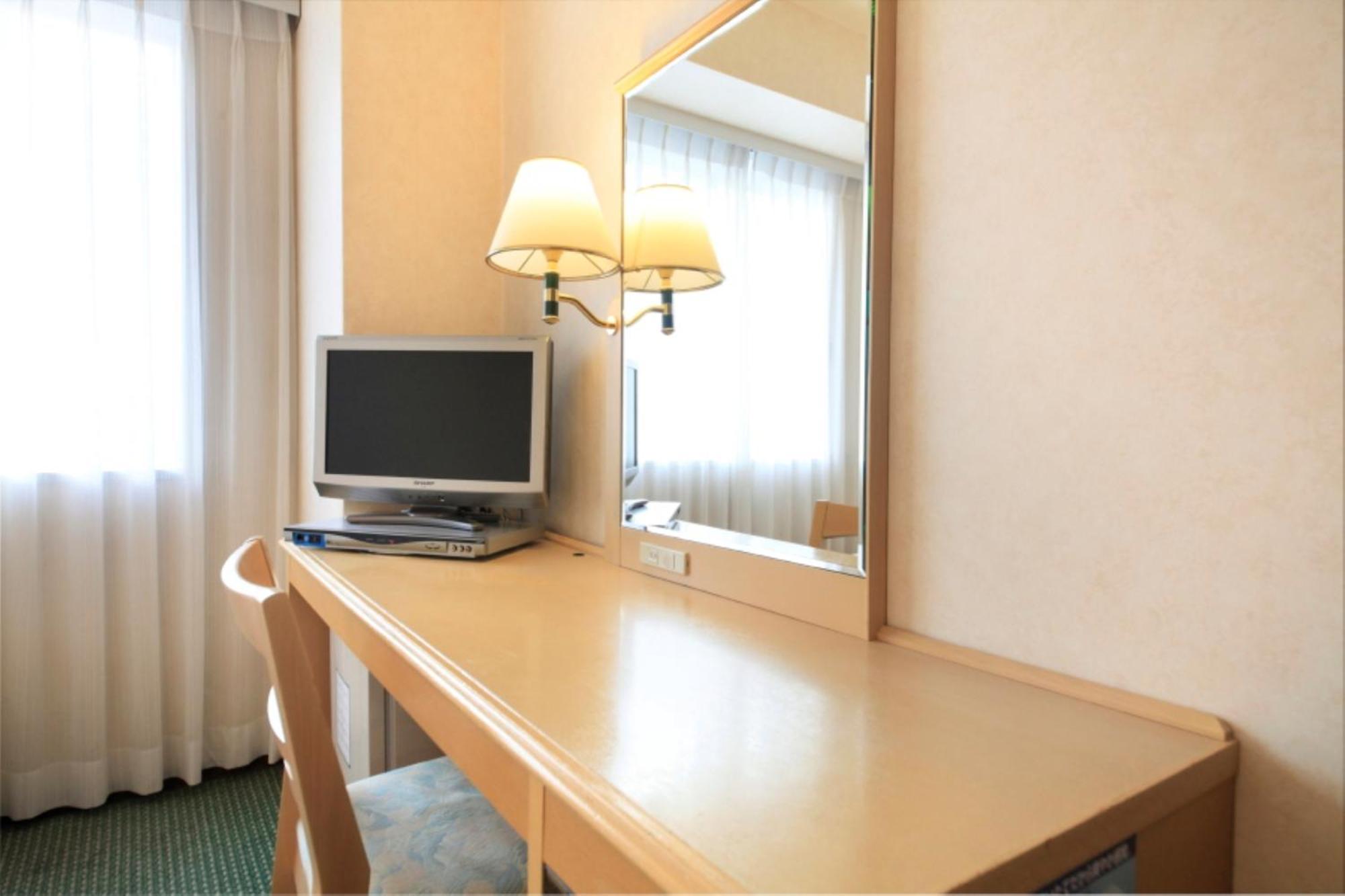 Kofu Washington Hotel Plaza Екстер'єр фото